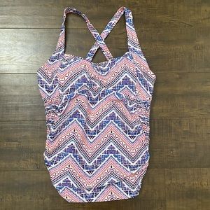 Beach Bump by Motherhood Maternity Women’s Medium Swimsuit Tankini Top
